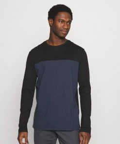 Pier One 50% Off De Vente T-shirt à manches longues t-shirts col rond homme
