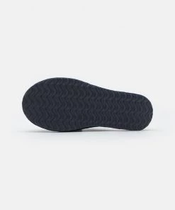 Pier One Prix Acceptable Chaussons rond homme 12 Pier One Prix Acceptable Chaussons rond homme -magasin Pier One 830e6f498259406ea9a83194e4b6fb6e
