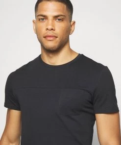 Pier One Plus Bas Prix De Vente T-shirt basique t-shirts col rond homme -magasin Pier One 8324e2a7b4414fdf92bf6ca2b87289c2