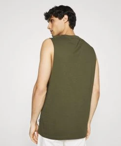 Pier One 3 PACK - Débardeur Prix De Lancement t-shirts col rond homme 13 Pier One 3 PACK - Débardeur Prix De Lancement t-shirts col rond homme -magasin Pier One 83d2ce70ee644fa1a638ce955e8e97c4