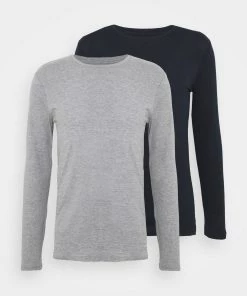 Pier One 2 PACK - T-shirt à manches longues Prix Allégé t-shirts & polos col rond homme -magasin Pier One 83e8584011fe4549a7baa0287054691e 1