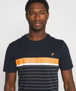 Authentique 100% Pier One T-shirt imprimé t-shirts col rond homme -magasin Pier One 84b487671f994689bc28ed595f416024