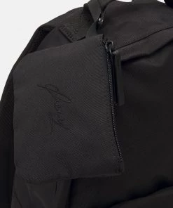 Pier One Remise En Ligne UNISEX - Sac à dos sacs compartiment pour pc portable -magasin Pier One 8571b82a2486482ba6adb410428e6083