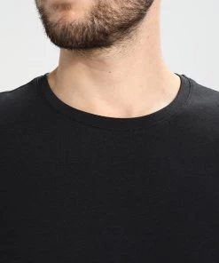 Pier One Prix Malin 2 PACK - T-shirt basique t-shirts col rond homme 21 Pier One Prix Malin 2 PACK - T-shirt basique t-shirts col rond homme -magasin Pier One 85bd9166af364fcfb5ac97c20966a6c9