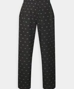 Pier One Qualité Supérieure Pyjama pyjamas normale homme 13 Pier One Qualité Supérieure Pyjama pyjamas normale homme -magasin Pier One 86ea9dd630774240a768f273eeb69b3a