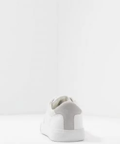 Pier One UNISEX - Baskets basses Assurance De l’Authenticité sneakers rond 12 Pier One UNISEX - Baskets basses Assurance De l’Authenticité sneakers rond -magasin Pier One 870239ff38c14ac18000693ed9216adf