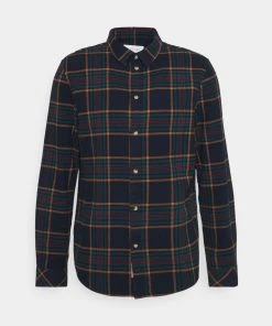 Pier One TARTAN SHIRT - Chemise Faible Prix chemises col kent homme 12 Pier One TARTAN SHIRT - Chemise Faible Prix chemises col kent homme -magasin Pier One 88344dc838c54c18bf4460c57d13ef5f