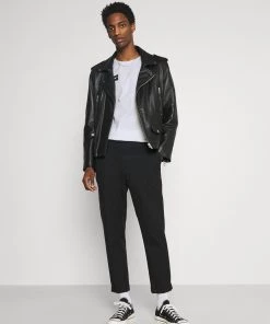 Prix Discount Pier One T-shirt imprimé t-shirts col rond homme -magasin Pier One 886ab9bbb8b249f882648f6eb591ef50