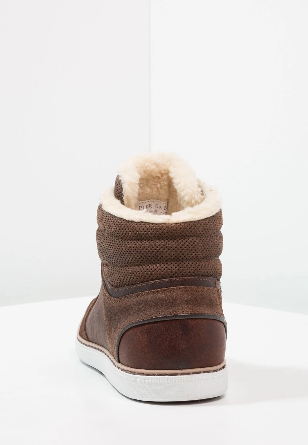 Pier One Baskets montantes Réduction baskets & sneakers rond homme 6 Pier One Baskets montantes Réduction baskets & sneakers rond homme – Image 4