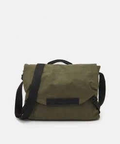 Pier One Prix Incroyables Sac bandouliĂšre sacs compartiment pour téléphone portable homme