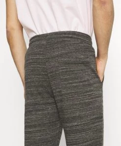 Qualité Excellente Pier One Pantalon de survêtement pantalons normale homme -magasin Pier One 8b1771928d614c8b8ad3692a5856abc1