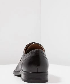 Pier One Réduction LEATHER - Derbies & Richelieus chaussures de ville rond homme -magasin Pier One 8b818184ec7d485dac0bbec8278d1c65