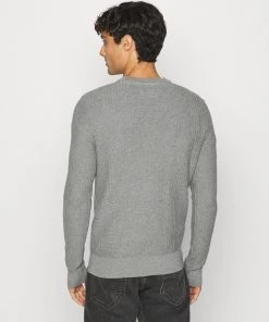 Pier One Pullover Vendre pulls et gilets col rond homme -magasin Pier One 8fb6f02641c74a27bb96c3c5f1301a98