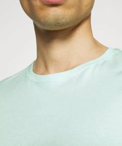 Pier One 5 PACK - T-shirt basique Un Tarif Préférentiel t-shirts col rond homme 28 Pier One 5 PACK - T-shirt basique Un Tarif Préférentiel t-shirts col rond homme -magasin Pier One 8ff0e5ae36294f44aeaeb10b5c956d68