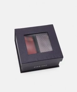 Pier One Prix Réduit 2 PACK - Cravate cravates et accessoires de costume couleur unie homme -magasin Pier One 92081465050b4ba696ccd8183c3b9841