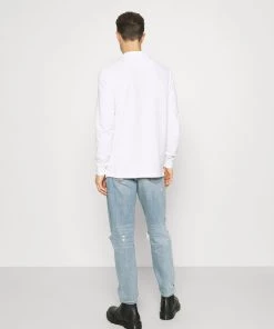 Pier One Qualité Supérieure 2 PACK - Polo t-shirts col polo homme 12 Pier One Qualité Supérieure 2 PACK - Polo t-shirts col polo homme -magasin Pier One 92e1c63a193a4e1caed24d2d3653b865