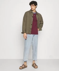 Prix Accessible Pier One Polo t-shirts col polo homme 11 Prix Accessible Pier One Polo t-shirts col polo homme -magasin Pier One 95414381f3af4795a9ff8023c8c83785