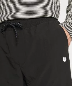 Pier One Pantalon de survêtement Prix Distinctifs pantalons normale homme 12 Pier One Pantalon de survêtement Prix Distinctifs pantalons normale homme -magasin Pier One 96cbc274646f461d83b7a454bd047d93