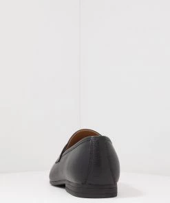 Pier One Garantie De Qualité 100% Mocassins mocassins et loafers carr&eacute; homme -magasin Pier One 96ffab65fcbd4563912c82ac6299efff