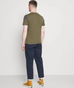 Pier One T-shirt imprimé Prix Affortable t-shirts col rond homme -magasin Pier One 99232dac913b43d8bfc030a0e1a98aa9