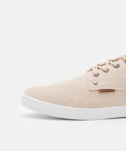 Qualité garantie 100% Pier One Baskets basses baskets & sneakers rond unisex -magasin Pier One 9d3528b275cd480588c33304a29ee9aa