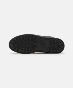Pier One Baskets montantes Pas Cher baskets & sneakers rond homme 13 Pier One Baskets montantes Pas Cher baskets & sneakers rond homme -magasin Pier One 9dac76541dd14818b38f67ca38234eef