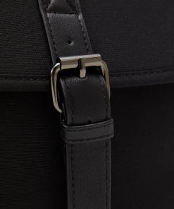 Pier One UNISEX - Mallette Prix Aimable sacs fermoir aimanté -magasin Pier One 9e683f8e2ac44d8b900f9280b6a29755