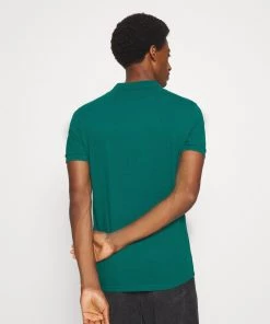 Se Vend Bas Prix Pier One Polo t-shirts col polo homme -magasin Pier One 9e6d11f2b7da4301bbb469d1ffb66750