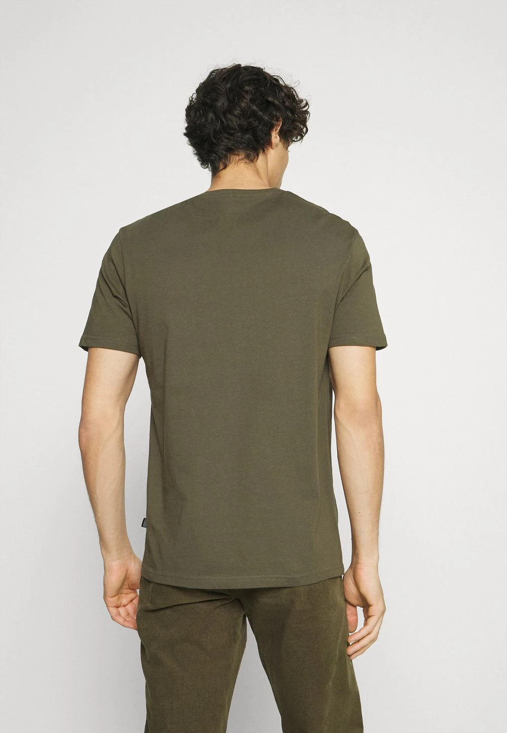 Pier One 2 PACK - T-shirt basique Prix Ourlé t-shirts col rond homme 5 Pier One 2 PACK - T-shirt basique Prix Ourlé t-shirts col rond homme – Image 3