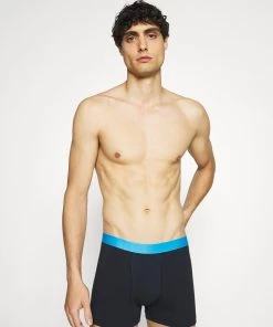 Pier One 5 PACK - Shorty Prix Bradés sous-vêtements normale homme -magasin Pier One a13d7f999b8d4f4ab0602e3cf7f2c7ba