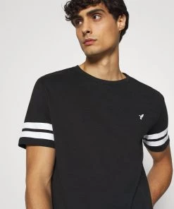 Pier One Vendre-Réclame T-shirt imprimé t-shirts & polos col rond homme -magasin Pier One a2d74bcdc99f438b8c979c8f5e2bd328