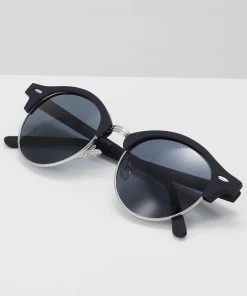 Soldes Pier One UNISEX - Lunettes de soleil ronde 8 Soldes Pier One UNISEX - Lunettes de soleil ronde -magasin Pier One a3d4a93b307a42638d2e5f9ab667d4a7