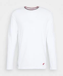 Pier One T-shirt à manches longues Soldes t-shirts col rond homme -magasin Pier One a86b2bb7dbf94043abd7a4600488b423