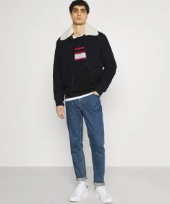 Pier One Sweatshirt Remise En Ligne pulls et gilets col rond homme 10 Pier One Sweatshirt Remise En Ligne pulls et gilets col rond homme -magasin Pier One aa53633cb75541a7a2e9cbd1affcc0c1