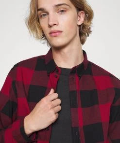 Pier One Prix Préférentiel Chemise chemises col à boutons homme -magasin Pier One acc95e471186414ea8ce3268cdd94793