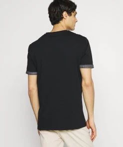 Pier One Prix Malin T-shirt imprimé t-shirts col rond homme -magasin Pier One ad792c037a674686a7b96954ea83c51e
