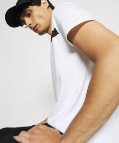 Pier One Prix Incroyables T-shirt imprimé t-shirts col rond homme 17 Pier One Prix Incroyables T-shirt imprimé t-shirts col rond homme -magasin Pier One af511909bef544a8a604cc50860b9668