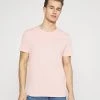 Qualité garantie 100% Pier One T-shirt imprimé t-shirts col rond homme 1 Qualité garantie 100% Pier One T-shirt imprimé t-shirts col rond homme -magasin Pier One b5ea28dfcaee4a9591b245a4d40344b0