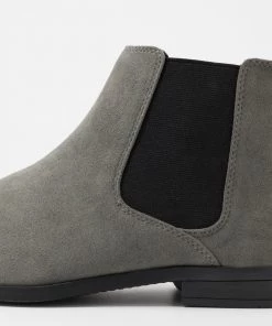 Pier One Bottines Prix Dynamité bottes rond homme -magasin Pier One b843bb05e540460694a1b89112d90c48