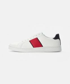 Pier One Baskets basses Prix Malin baskets & sneakers rond unisex