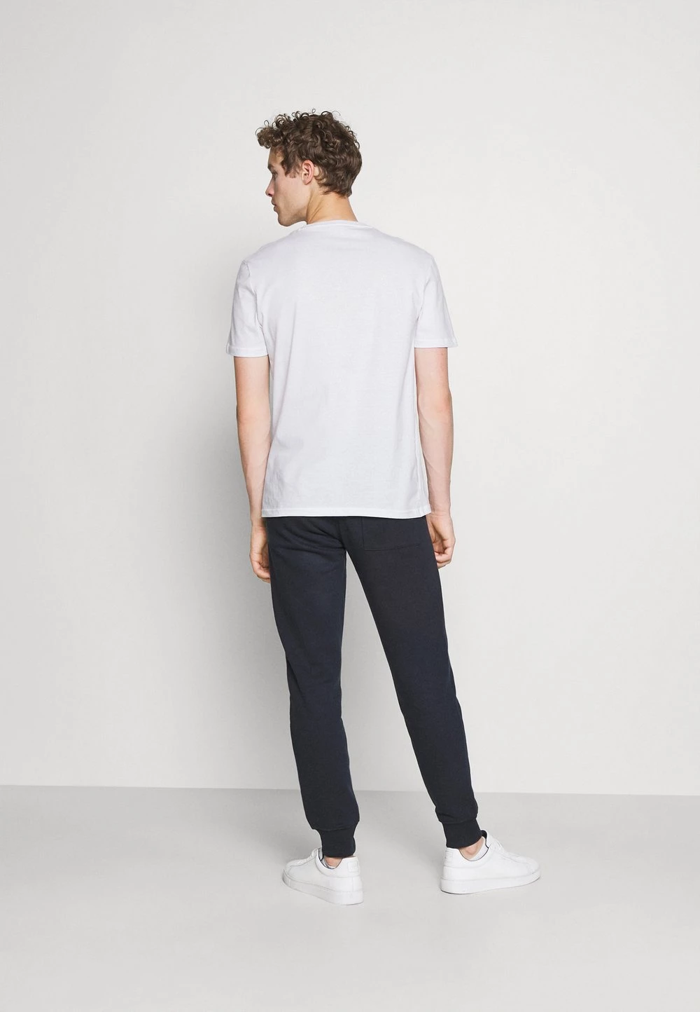 Prix Bradés Pier One T-shirt imprimé t-shirts col rond homme 5 Prix Bradés Pier One T-shirt imprimé t-shirts col rond homme – Image 3