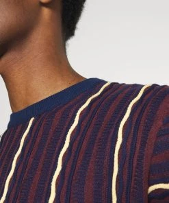 Pier One Pullover qualité absolue pulls et gilets col officier homme 18 Pier One Pullover qualité absolue pulls et gilets col officier homme -magasin Pier One bce6bf62aadc4e6ebc976d8ffa71c1bb