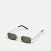 Pier One Prix Allégé UNISEX - Lunettes de soleil sombre (catégorie 3) -magasin Pier One bcebd4d0bdfd4eddb4426bec123c4bd2