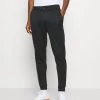 Prix Légers Pier One Pantalon de survêtement pantalons normale homme 1 Prix Légers Pier One Pantalon de survêtement pantalons normale homme -magasin Pier One bf7d21a9525349bea43a8a1f63859bda
