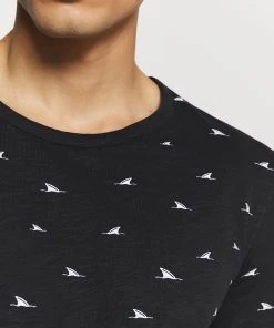 Pier One Prix Compétitif T-shirt imprimé t-shirts col rond homme 15 Pier One Prix Compétitif T-shirt imprimé t-shirts col rond homme -magasin Pier One c0c7720de98b40ea9f5bb5e81e3b7cf2