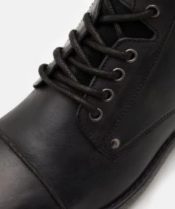 Prix Gelé Pier One Bottines à lacets boots et bottes rond homme -magasin Pier One c1998f376ebe4825bae60d7fbdd71087