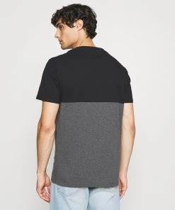 Authentique 100% Pier One T-shirt imprimé t-shirts col rond homme -magasin Pier One c52452ea7e444ed68f7cf0243888c1c9