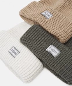 Pier One 3 PACK UNISEX - Bonnet Prix Légers casquettes, bonnets et chapeaux couleur unie -magasin Pier One c78d226f097e408aa23b2914e8a56ff4