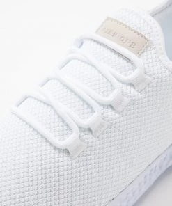 Prix De Lancement Pier One UNISEX - Baskets basses baskets & sneakers rond homme -magasin Pier One c82ba89436f9408c90b446c329008adf