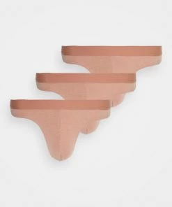 Prix Dynamité Pier One 3 PACK - Slip sous-vêtements & chaussettes normale homme -magasin Pier One c9d0fe457b104d0288ce04b2e9e24247 1